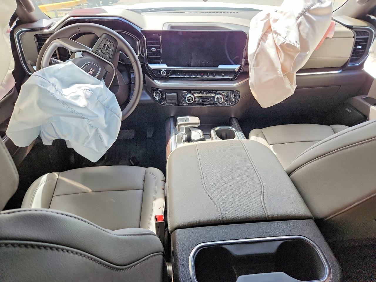 3GTUUDED9TG217619 · 2026 GMC SIERRA · 8/13