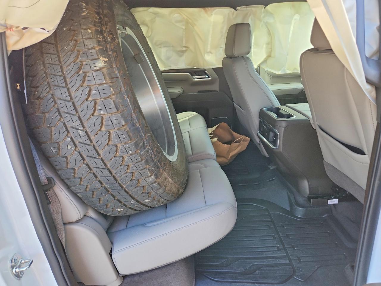 3GTUUDED9TG217619 · 2026 GMC SIERRA · 10/13