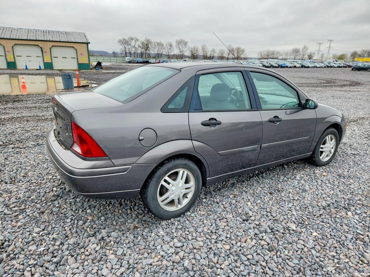 1FAFP34P32W357340 · 2002 FORD FOCUS · 3/12