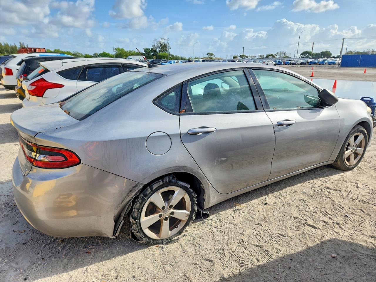 1C3CDFBB6FD172977 · 2015 DODGE DART · 3/12
