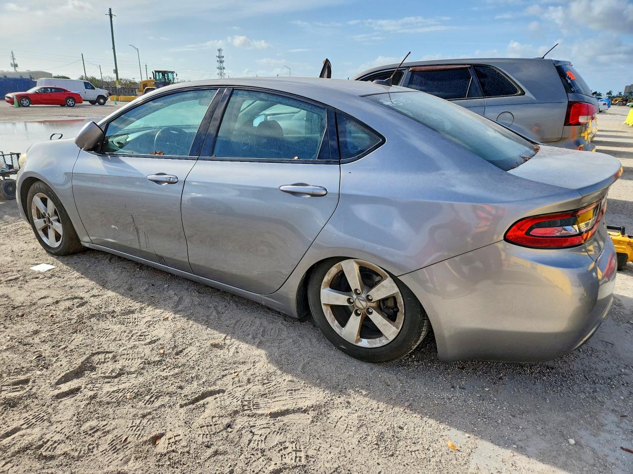 1C3CDFBB6FD172977 · 2015 DODGE DART · 2/12