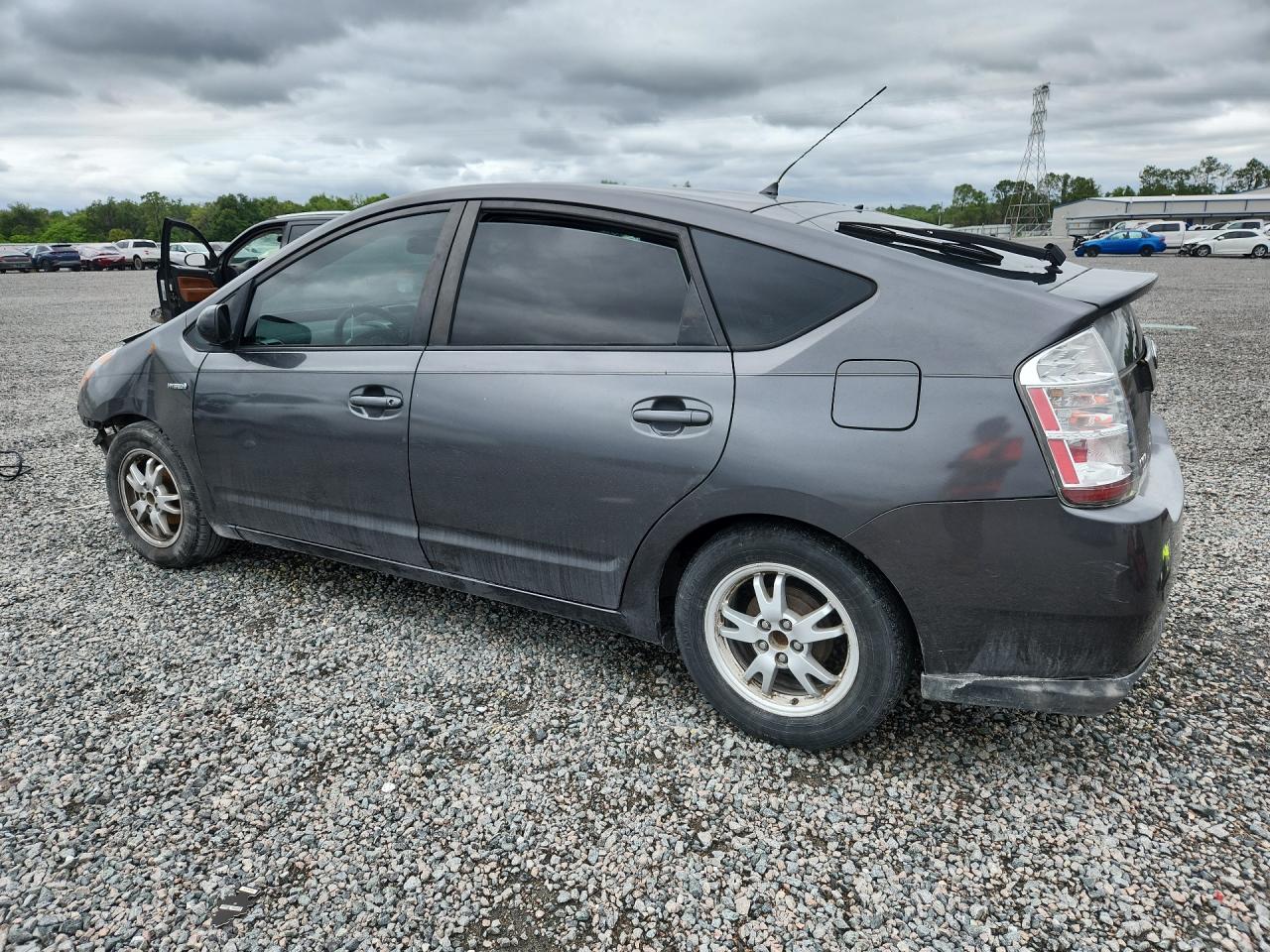 JTDKB20U583357699 · 2008 TOYOTA PRIUS · 2/13