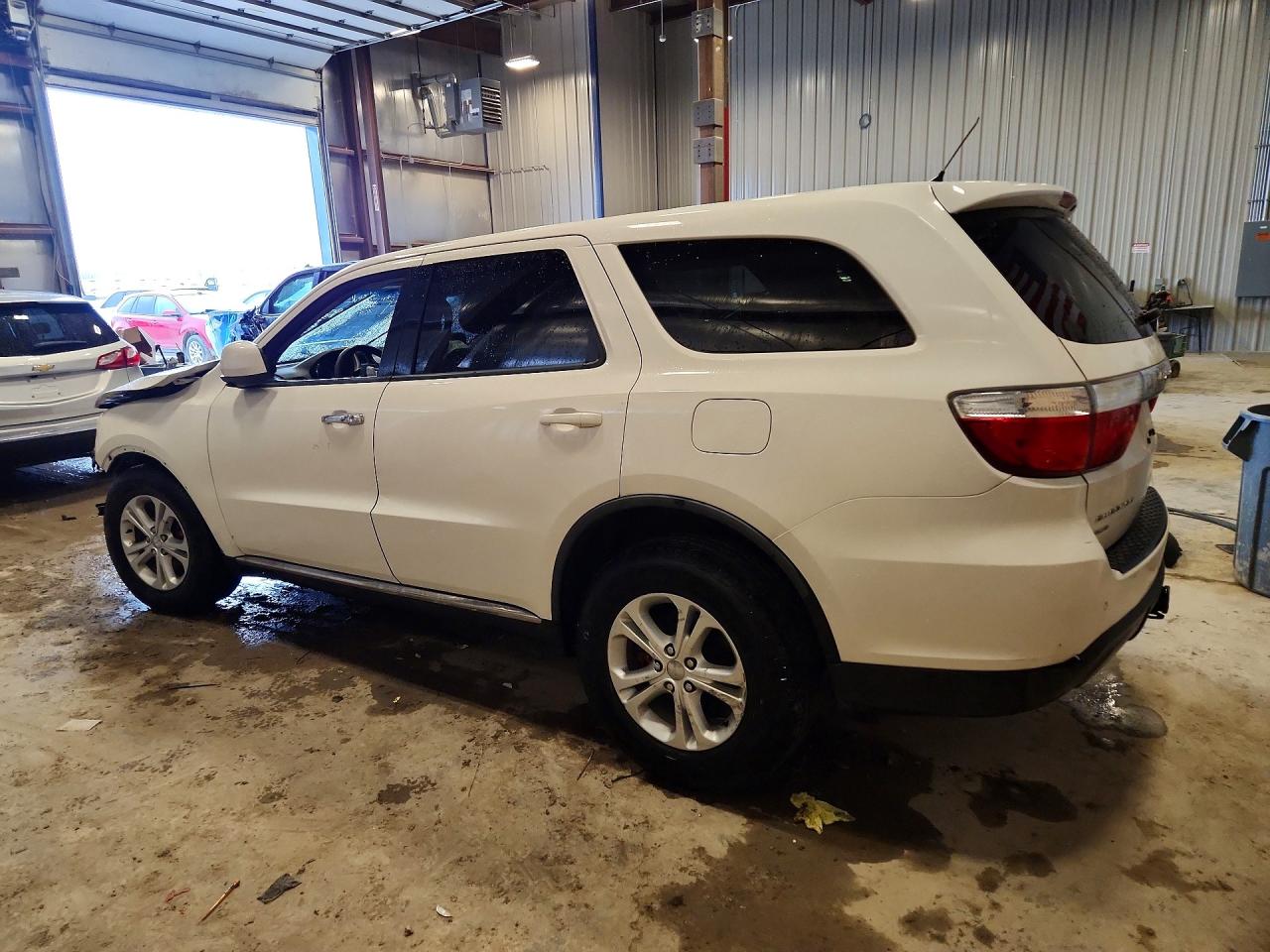 1D4RE2GG6BC624221 · 2011 DODGE DURANGO · 2/14