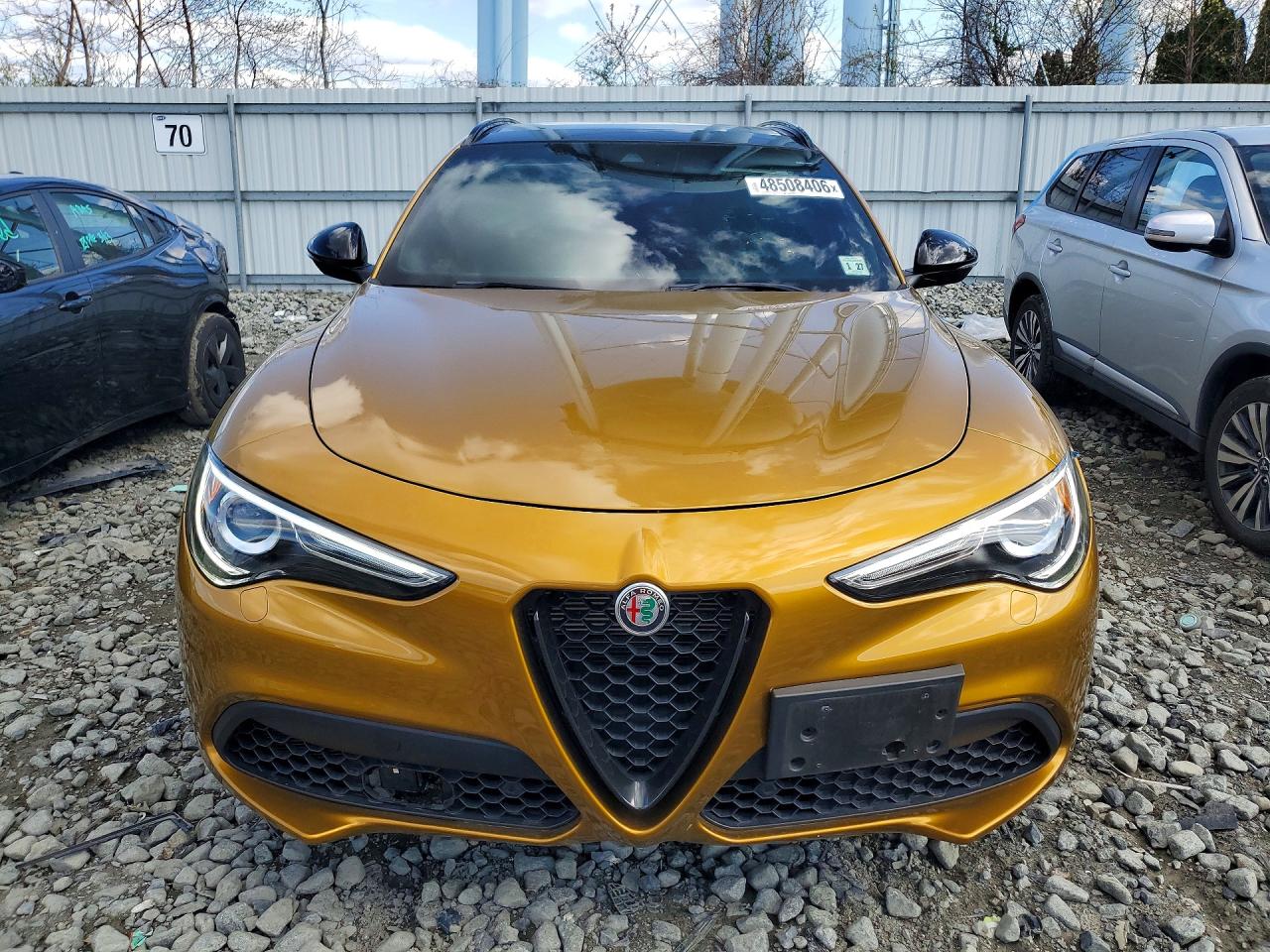 ZASPAKBN8N7D31611 · 2022 ALFA ROMEO STELVIO · 5/13