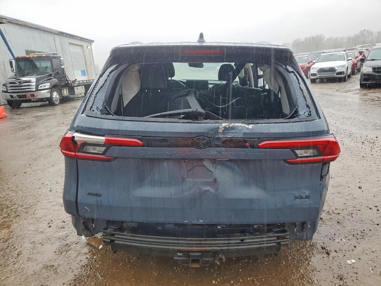 5TDAAAB57RS031000 · 2024 TOYOTA GRAND HIGHLANDER · 6/14
