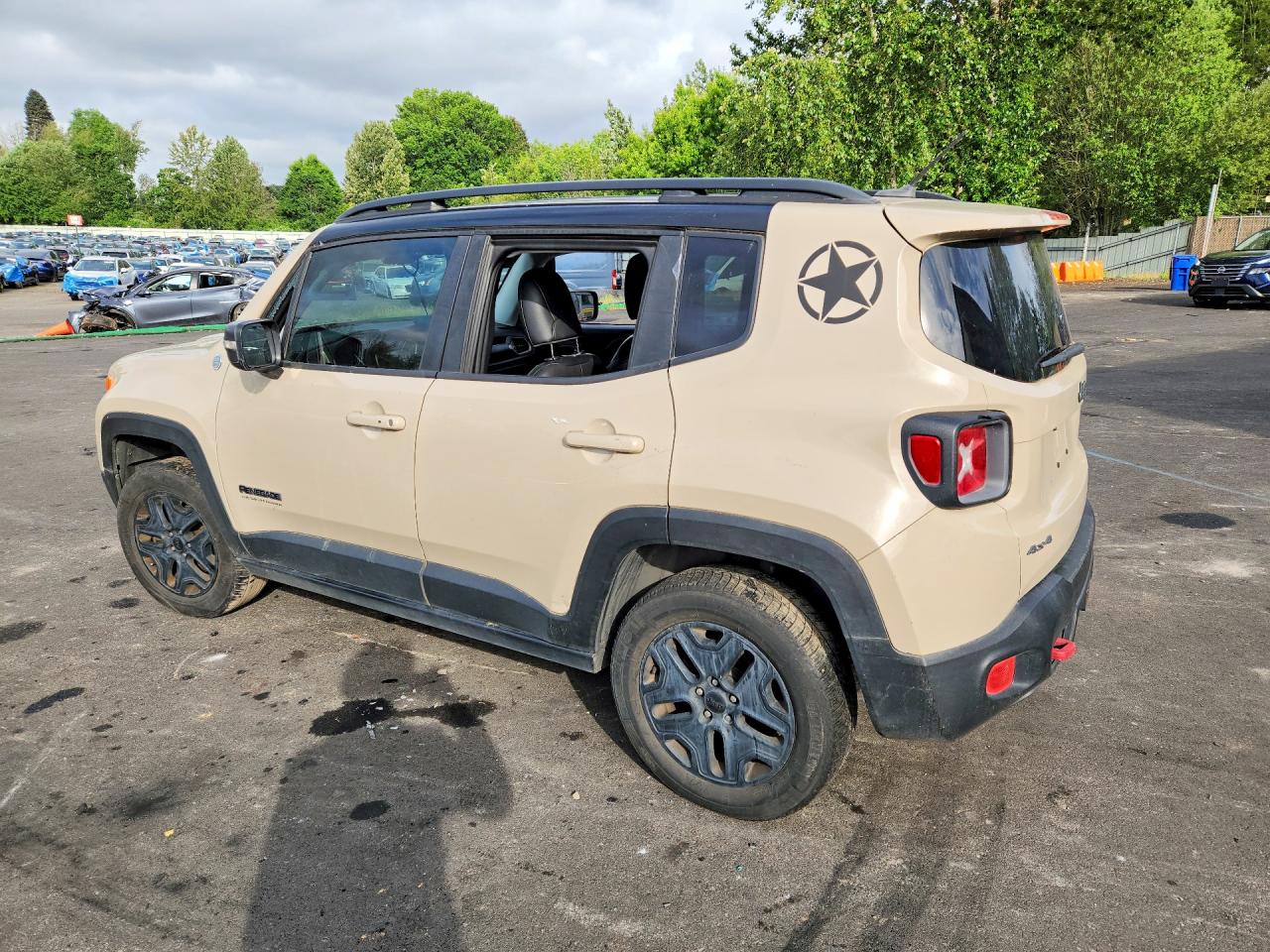 ZACCJBCB4HPE98454 · 2017 JEEP RENEGADE · 2/12