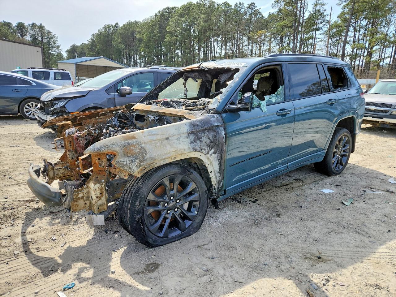 1C4RJKBR3T8552027 · 2026 JEEP GRAND CHEROKEE