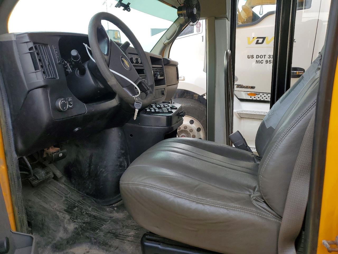 1GB3G3BG5C1180843 · 2012 CHEVROLET EXPRESS G3500 · 5/10