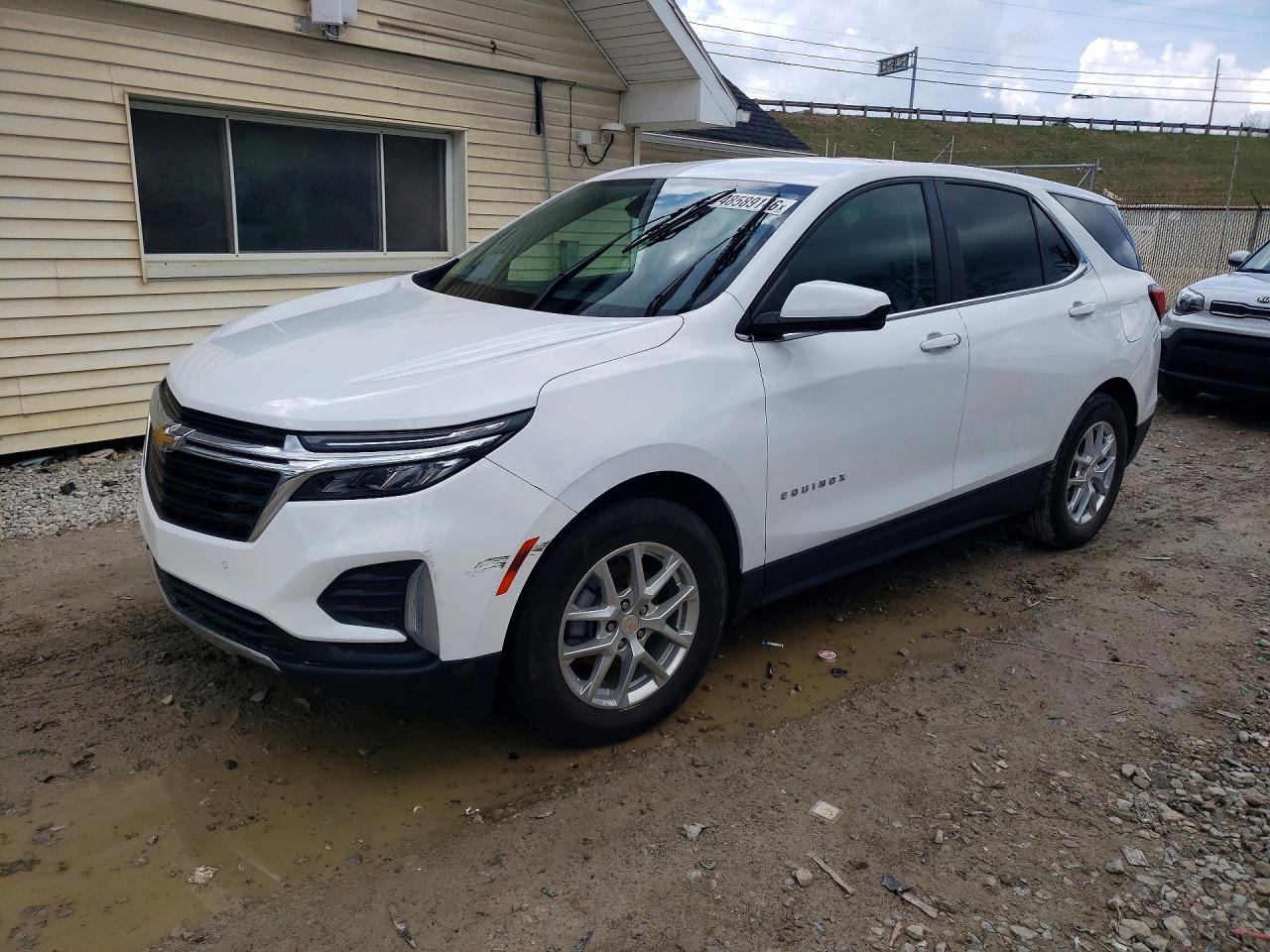 3GNAXKEV3NL205233 · 2022 CHEVROLET EQUINOX