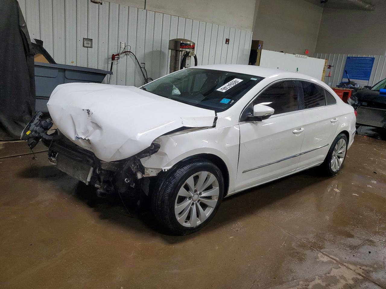 WVWMN7AN3BE716435 · 2011 VOLKSWAGEN CC