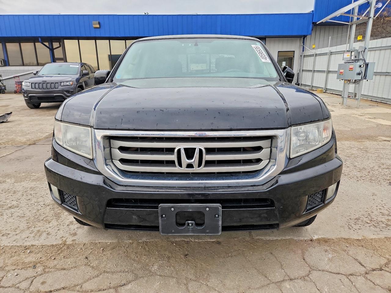 5FPYK1F48DB015387 · 2013 HONDA RIDGELINE · 5/13