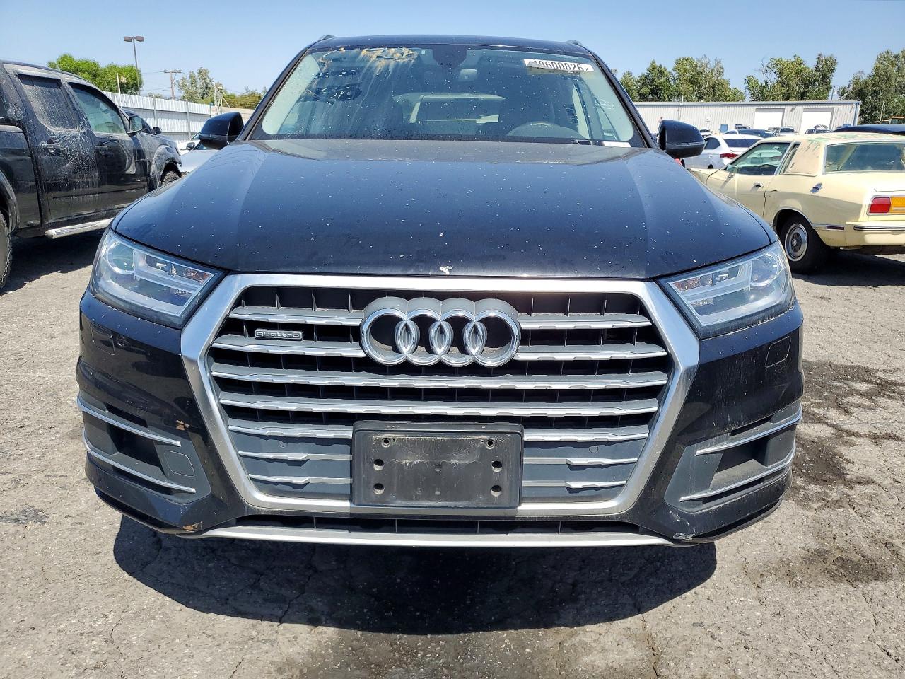 WA1AHAF7XKD020639 · 2019 AUDI Q7 · 5/13