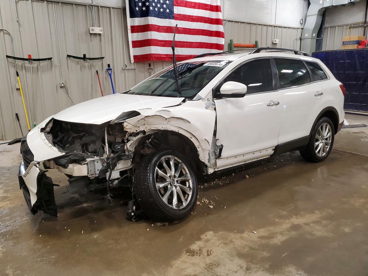JM3TB3DA2E0436259 · 2014 MAZDA CX-9
