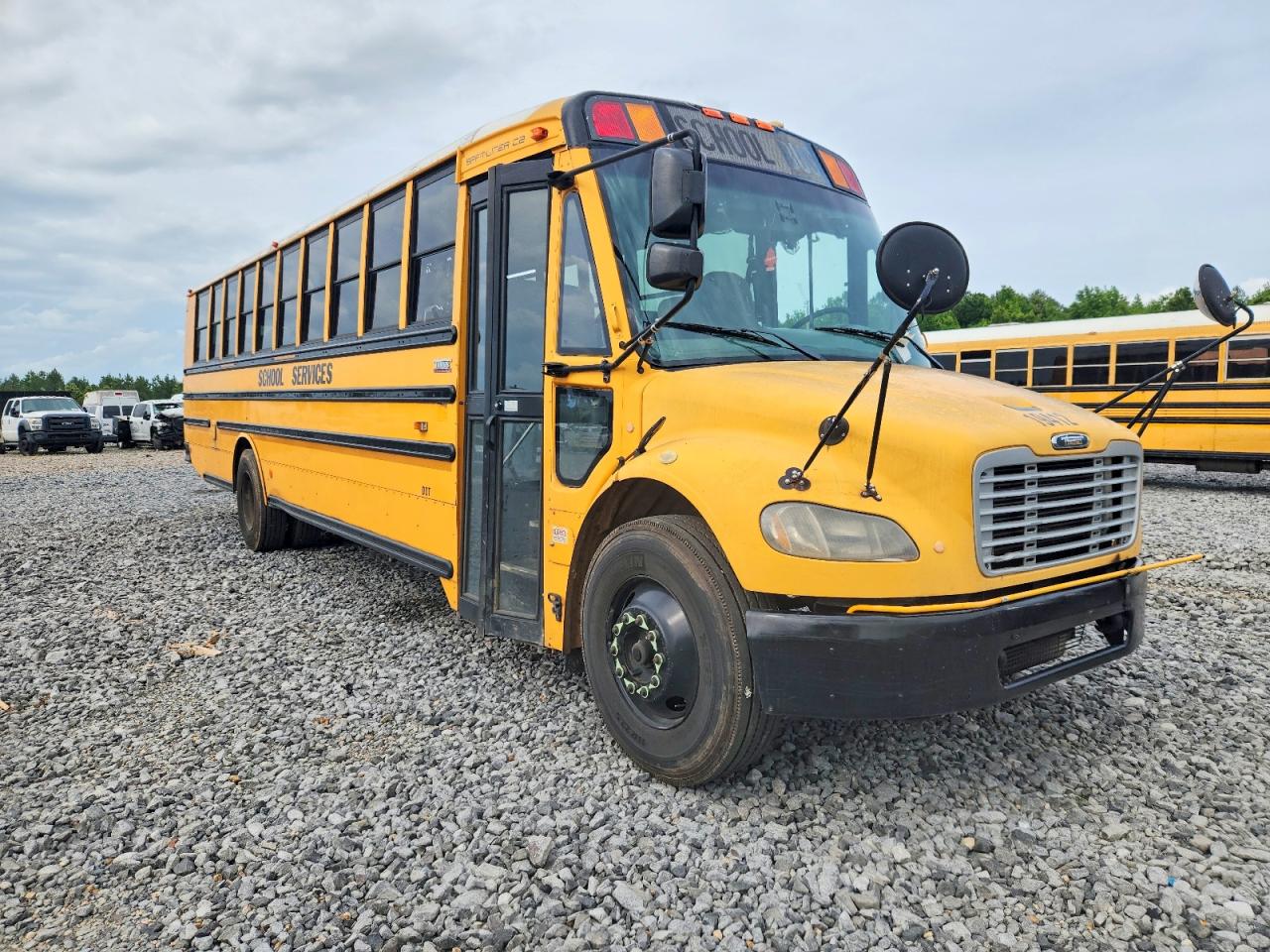 4UZABRDT1BCAX6222 · 2011 THOMAS SAF-T-LINER C2