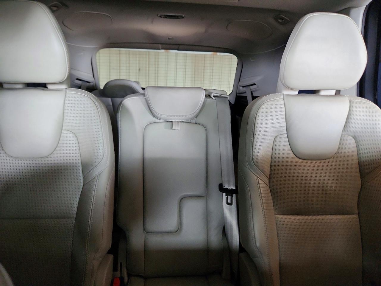 YV4BC0PLXG1048235 · 2016 VOLVO XC90 · 10/13