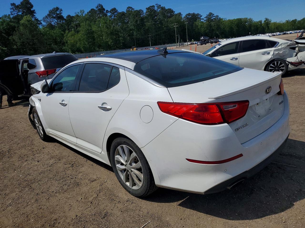5XXGN4A70FG496492 · 2015 KIA OPTIMA · 2/11