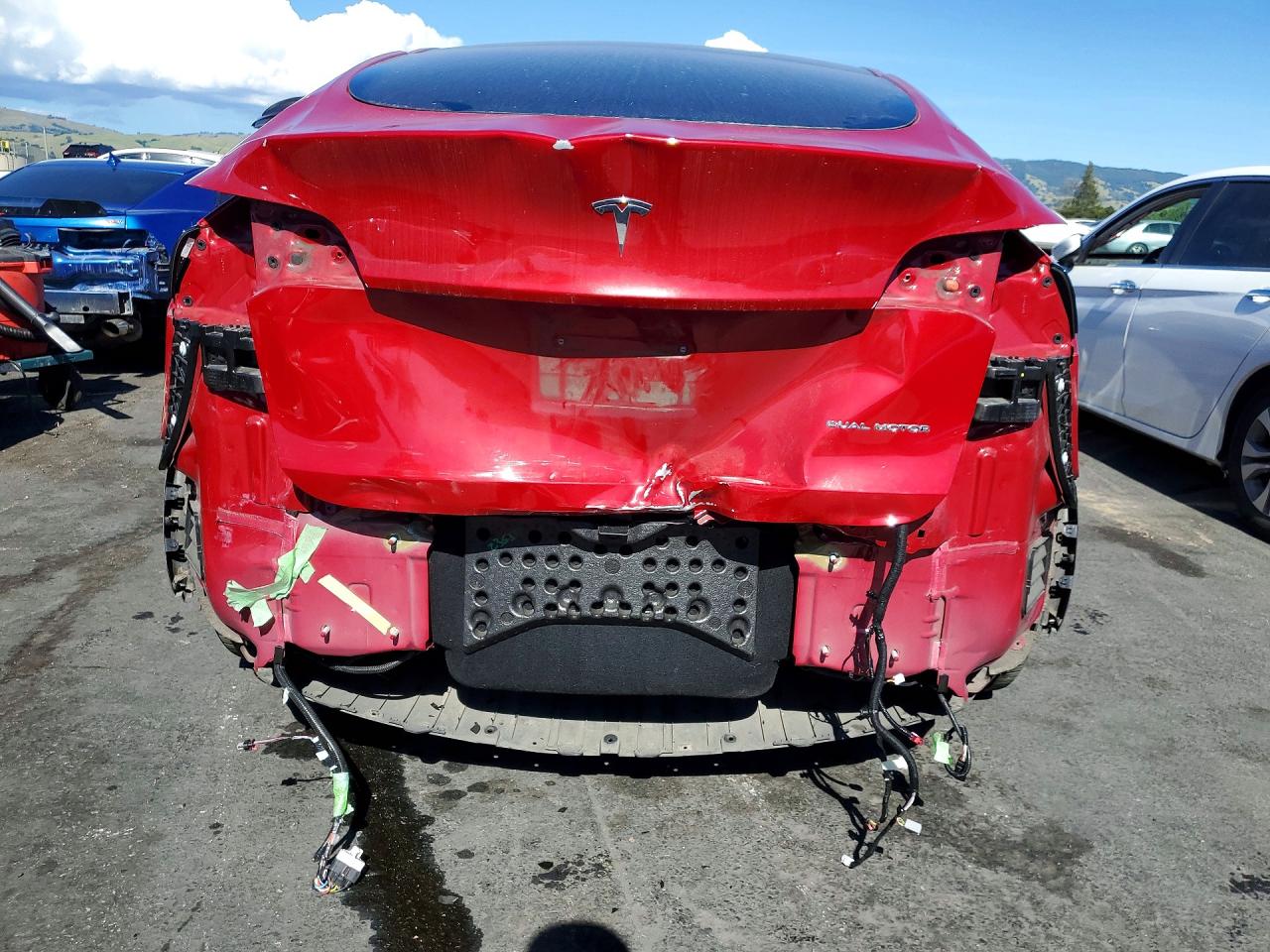 7SAYGAEE1NF383306 · 2022 TESLA MODEL Y · 6/14