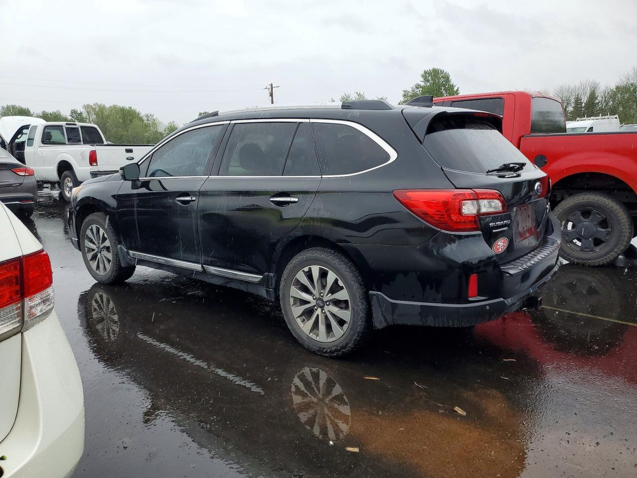 4S4BSATC6H3272654 · 2017 SUBARU OUTBACK · 2/12