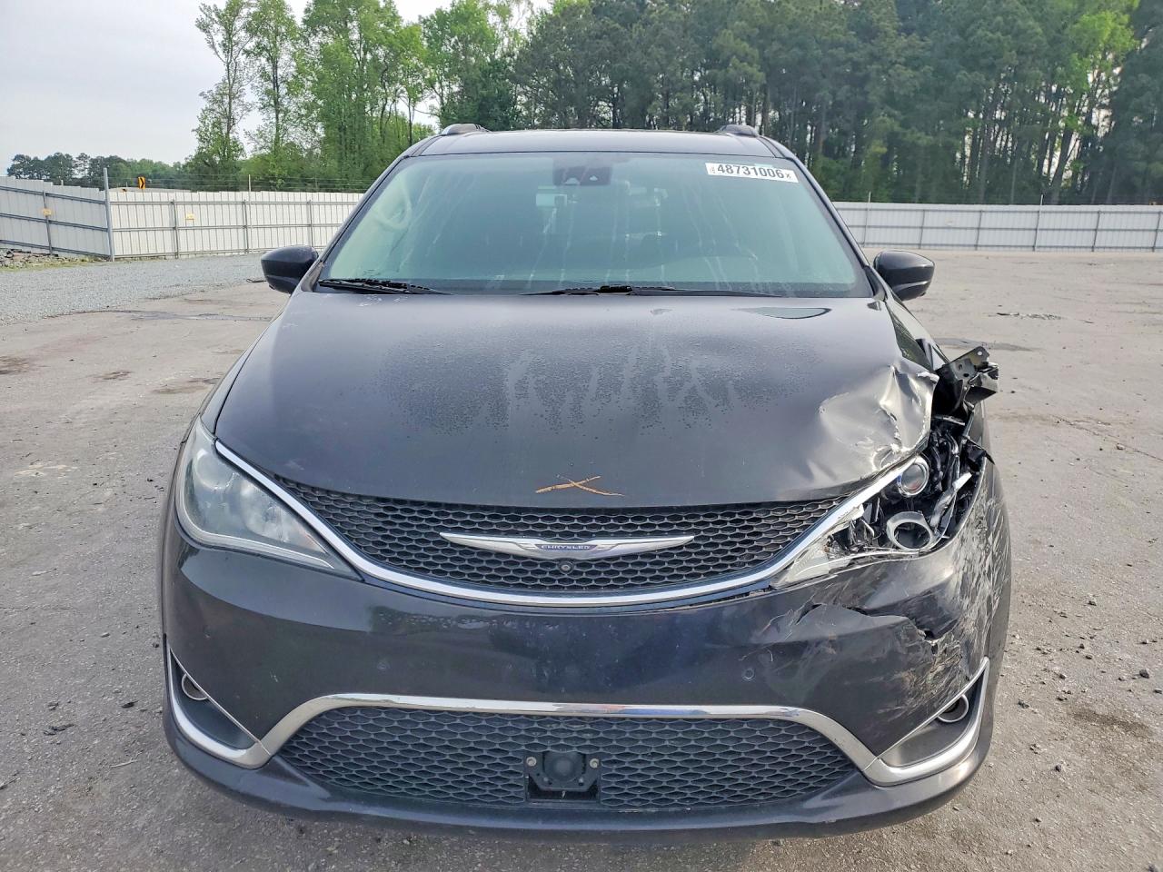 2C4RC1EG5HR507701 · 2017 CHRYSLER PACIFICA · 5/13