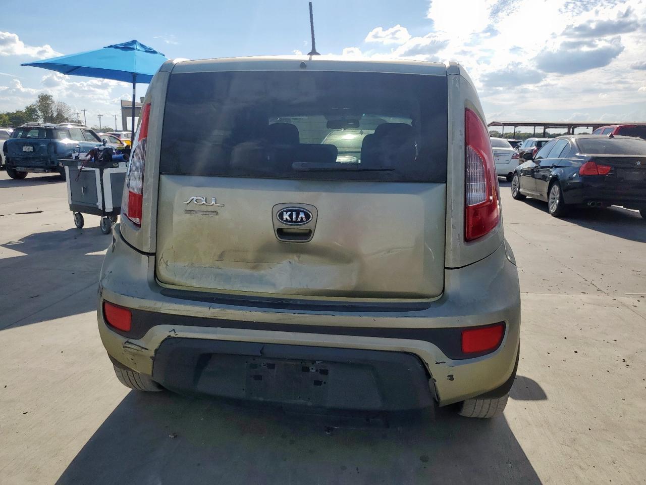 KNDJT2A69C7468847 · 2012 KIA SOUL · 6/12