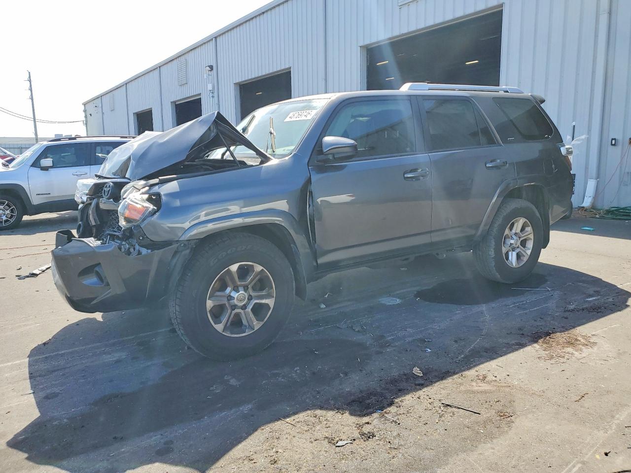 JTEZU5JR5H5160505 · 2017 TOYOTA 4RUNNER