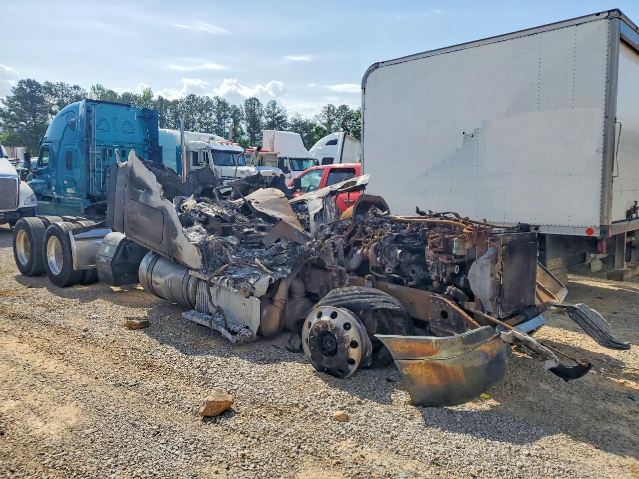 1FUJGLBG9GLHG5347 · 2017 FREIGHTLINER CASCADIA