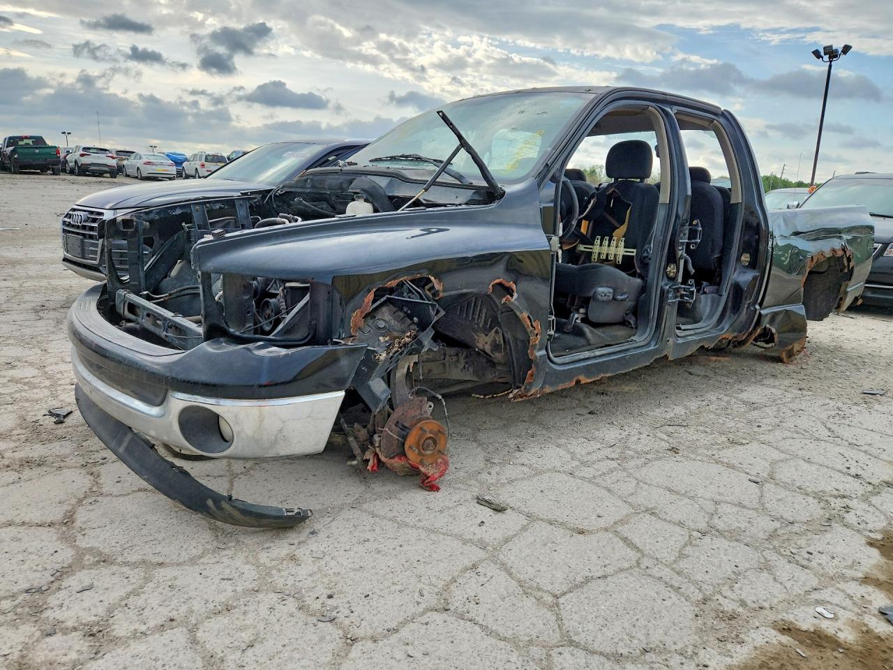 1D7HU18D74S582652 · 2004 DODGE RAM 1500
