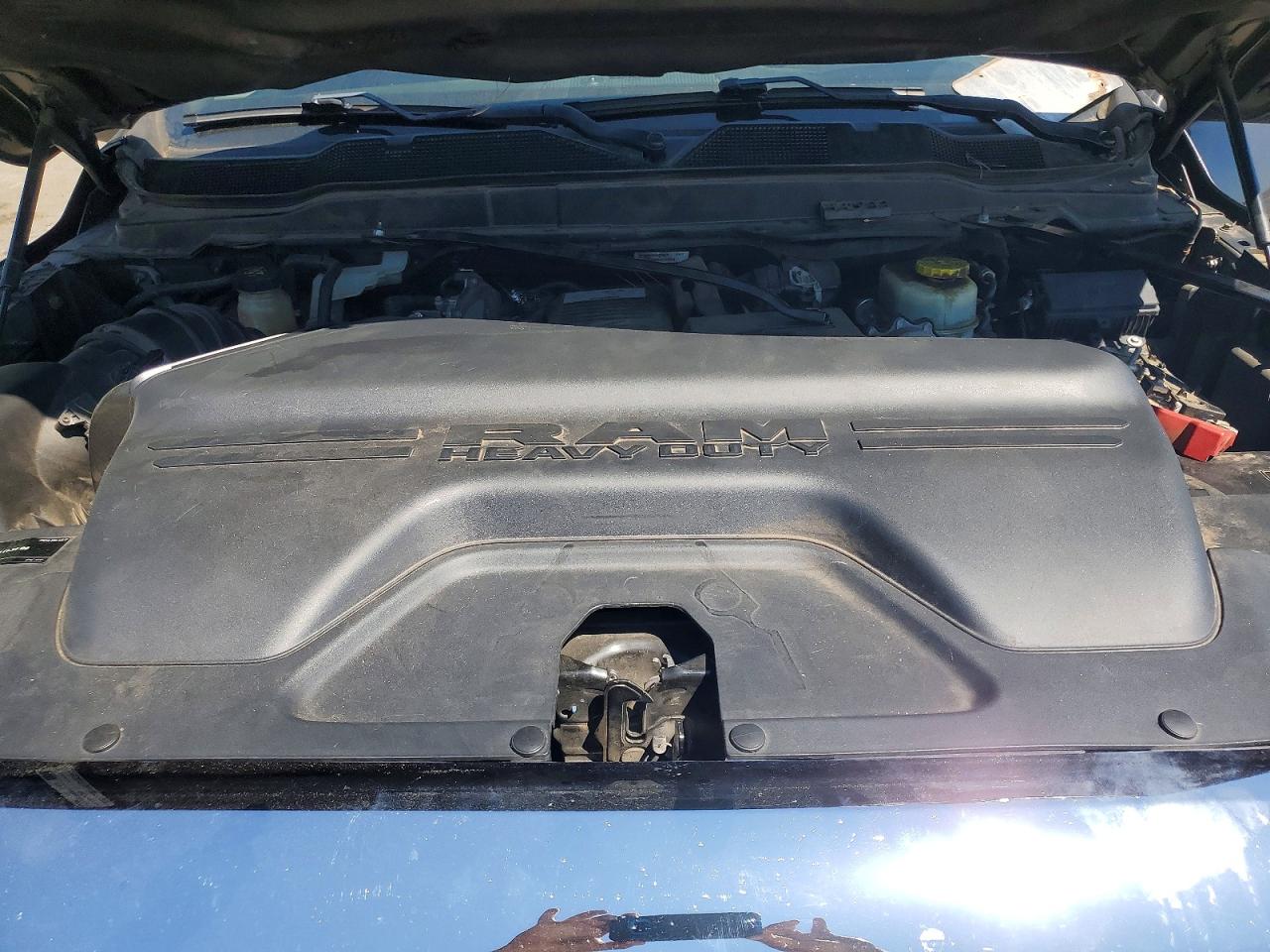 3C6UR5DL0KG605666 · 2019 RAM 2500 · 11/12