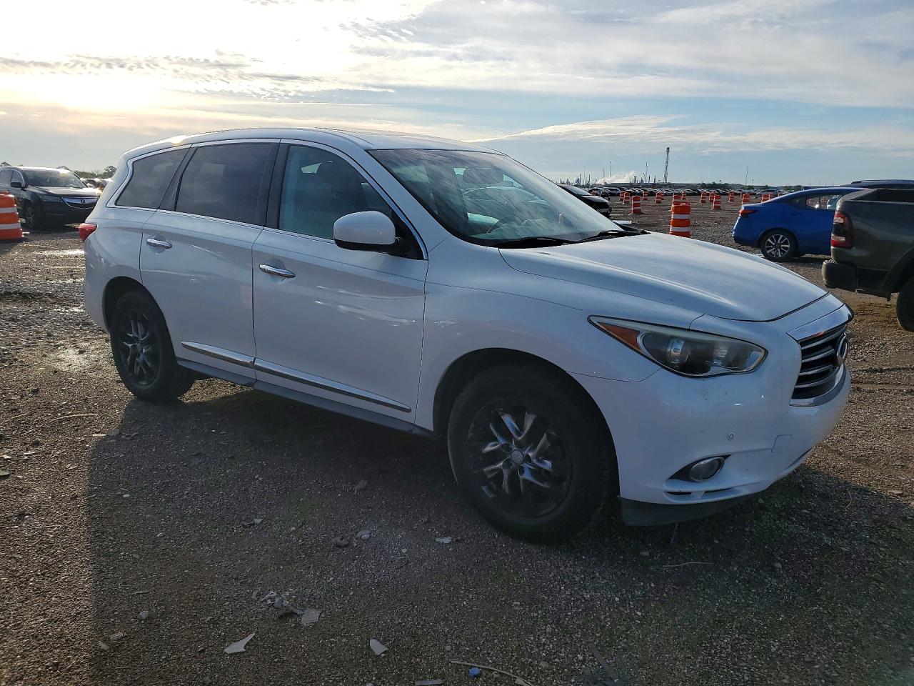 5N1AL0MN7DC308901 · 2013 INFINITI JX35 · 4/12