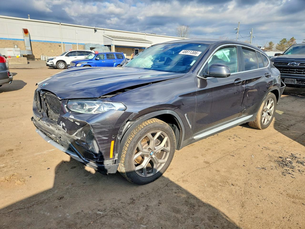 5UX33DT0XN9M46763 · 2022 BMW X4