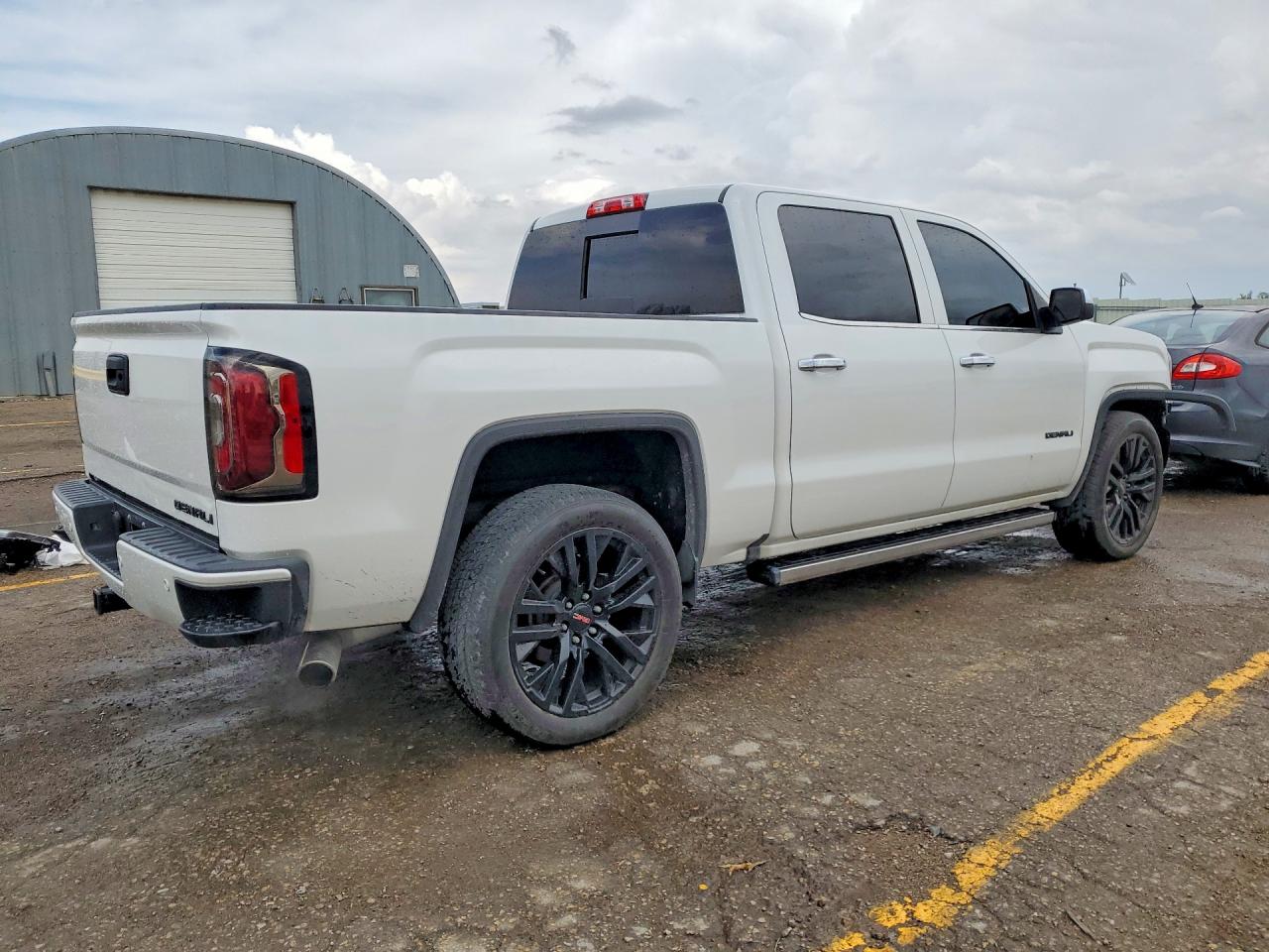 3GTU2PEJ8HG292185 · 2017 GMC SIERRA · 3/12