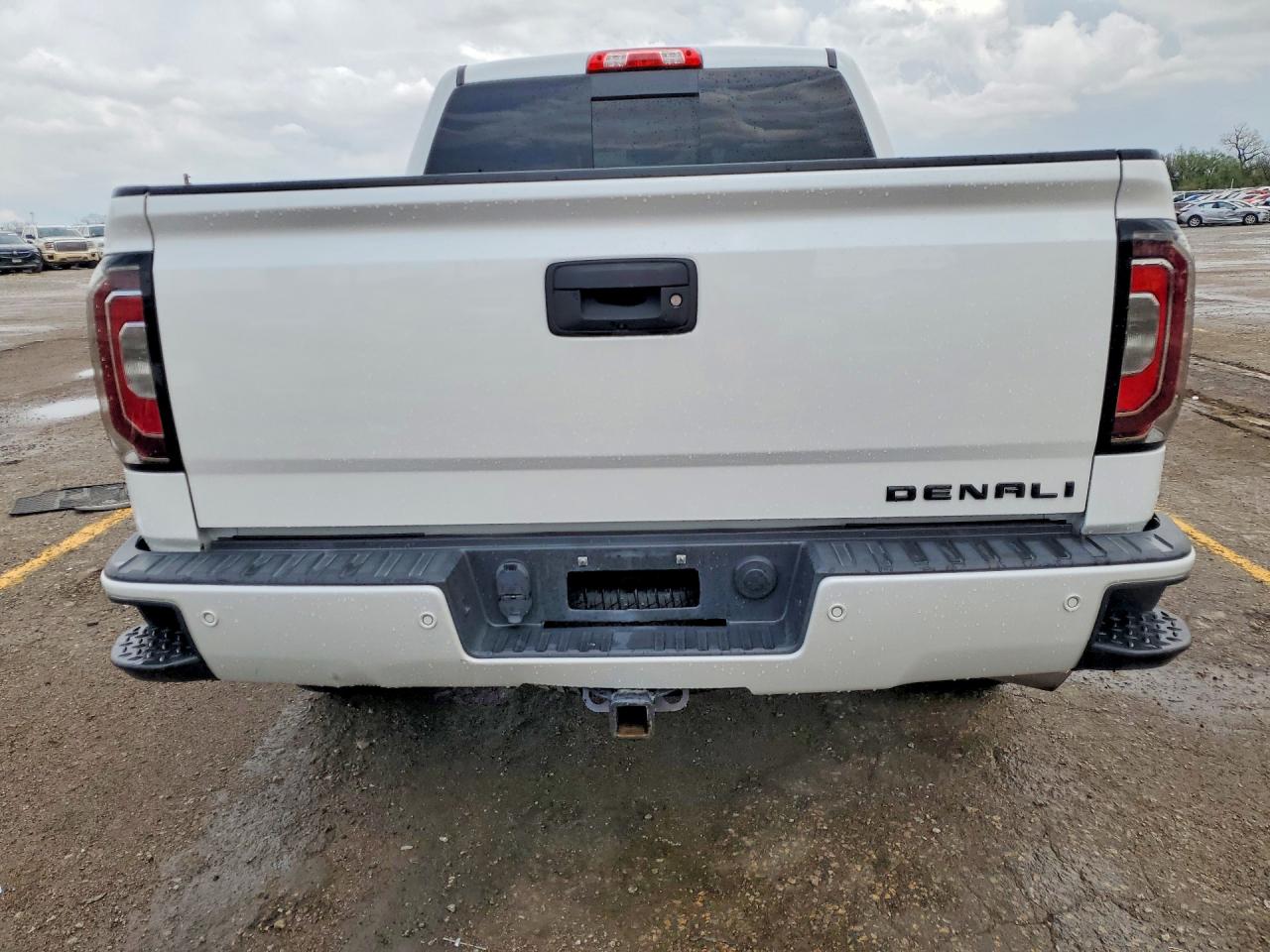 3GTU2PEJ8HG292185 · 2017 GMC SIERRA · 6/12