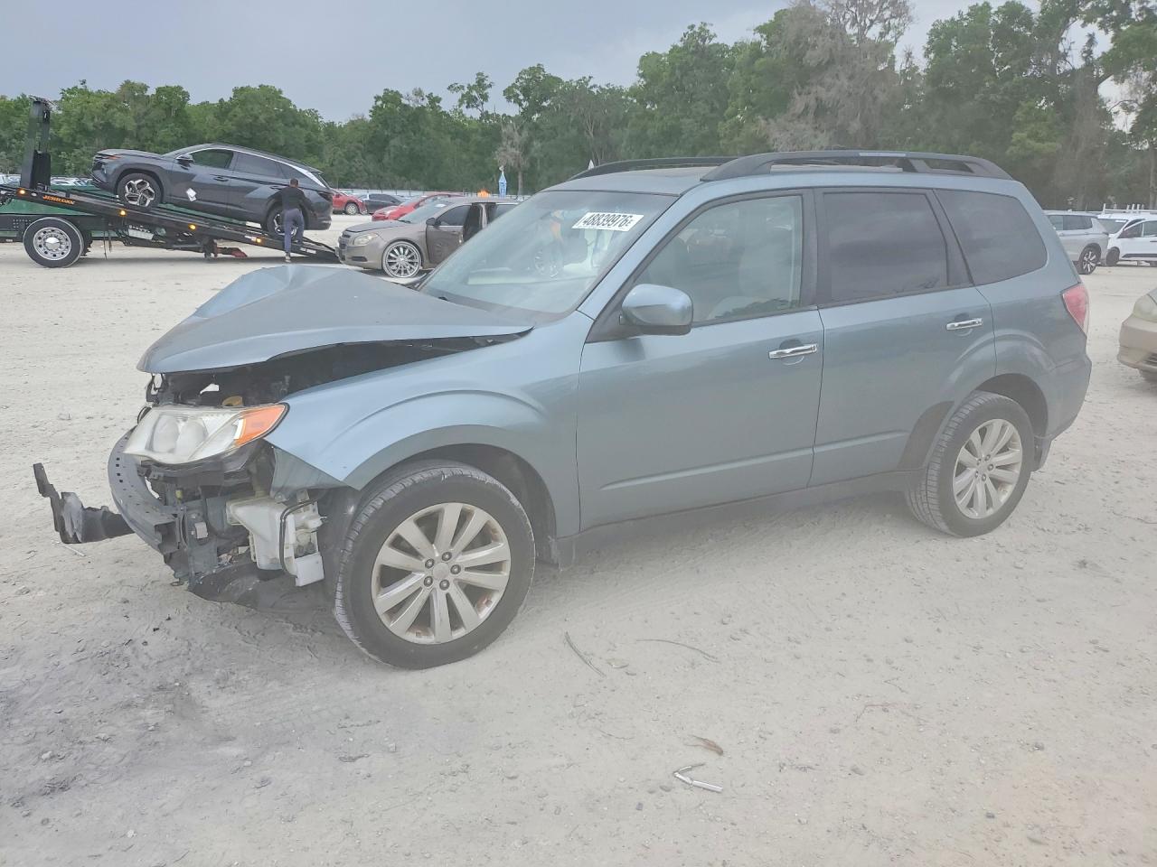 JF2SHADC1BH721493 · 2011 SUBARU FORESTER