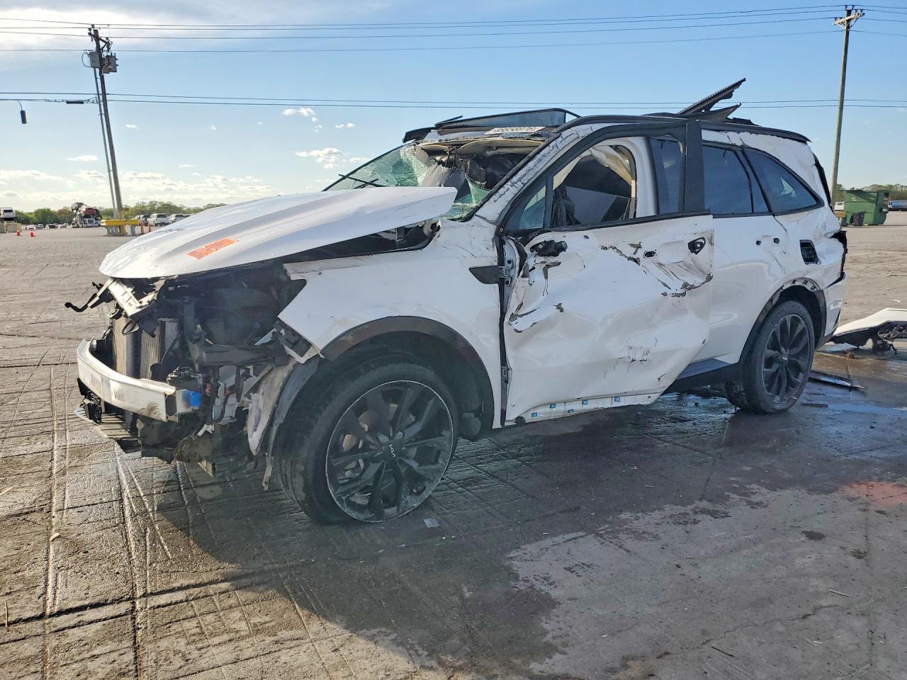 5XYRKDLF1PG224021 · 2023 KIA SORENTO