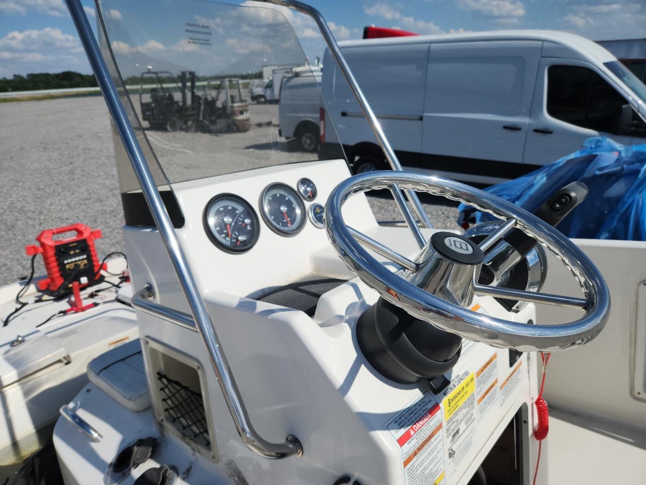 BLBX1114F223 · 2023 BAYLINER BAYLINER · 8/10