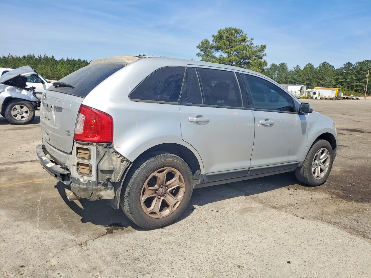 2FMDK4JC6DBB65532 · 2013 FORD EDGE · 3/13
