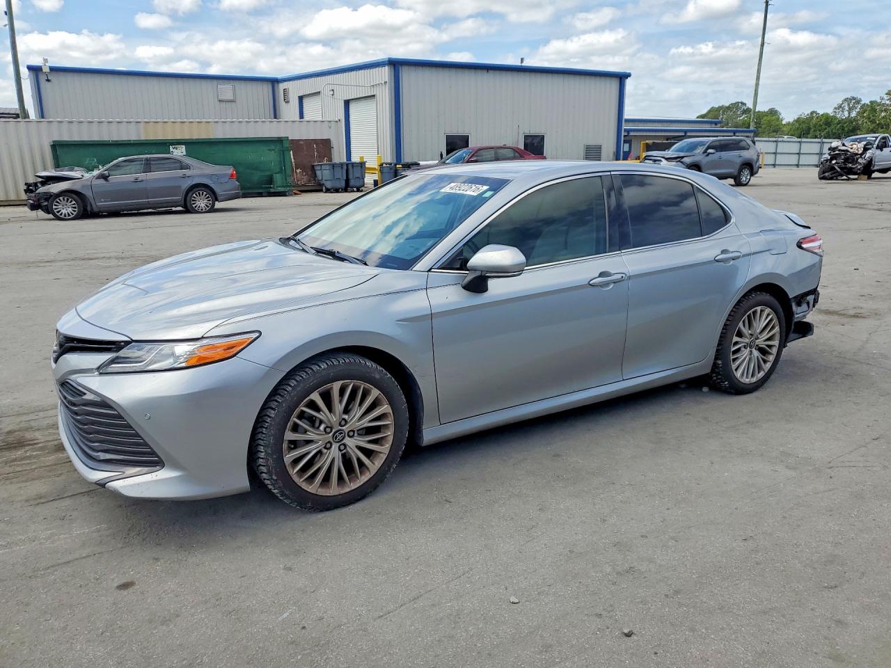 4T1B11HK4JU125915 · 2018 TOYOTA CAMRY