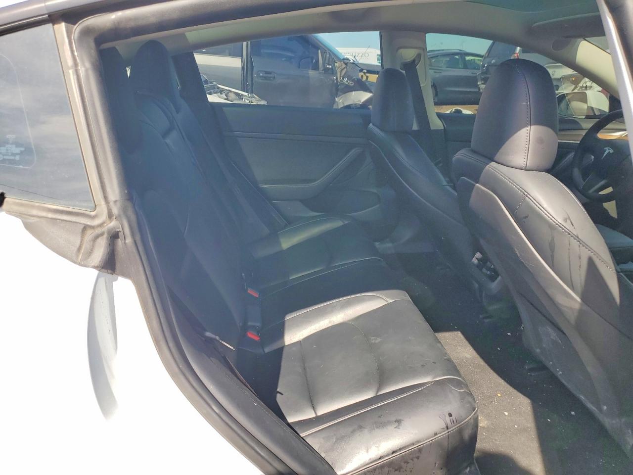 5YJ3E1EA8PF625859 · 2023 TESLA MODEL 3 · 10/12