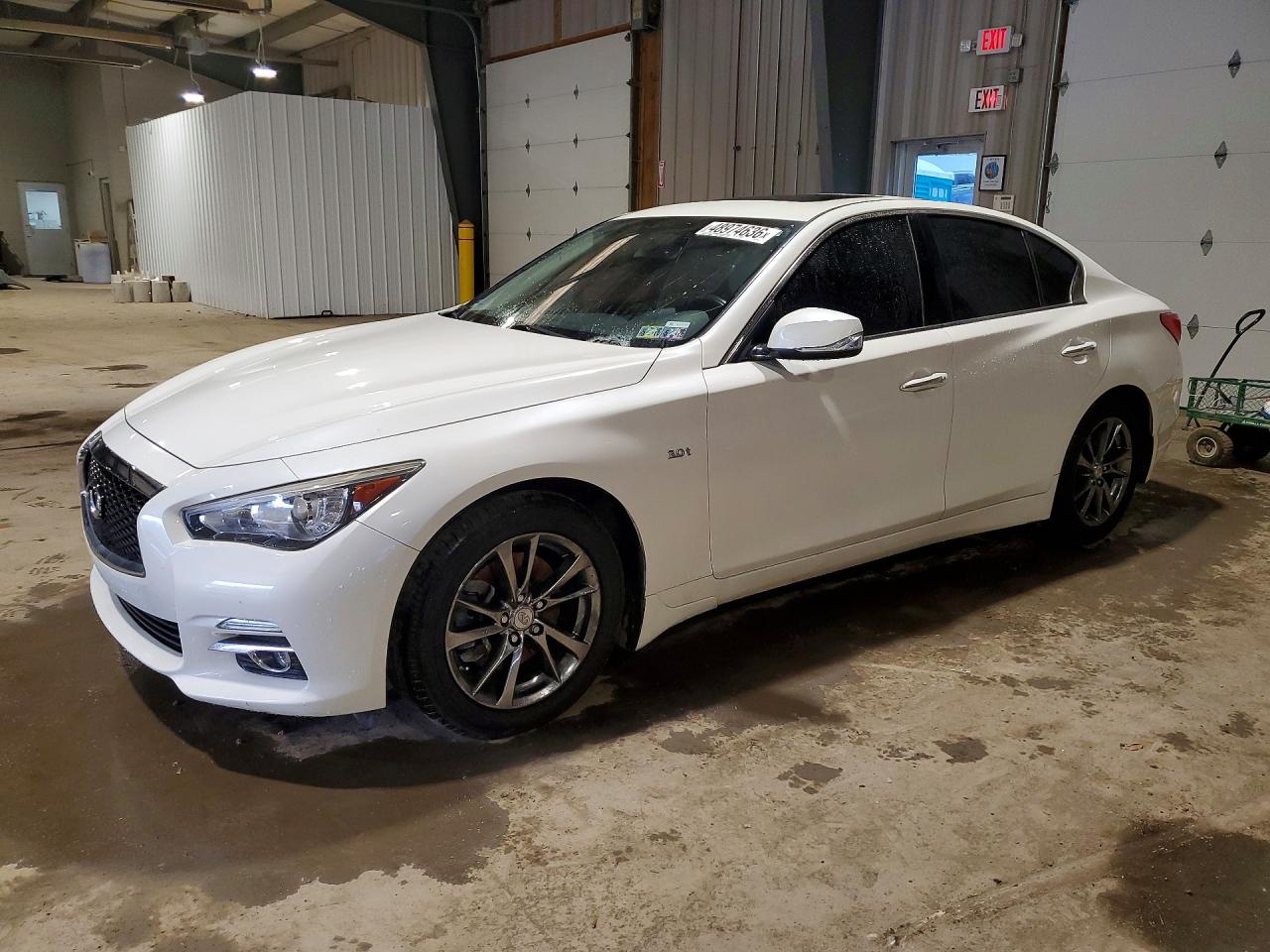 JN1EV7AP5HM740422 · 2017 INFINITI Q50