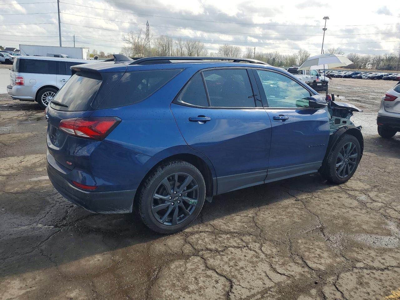 2GNAXMEV9N6130148 · 2022 CHEVROLET EQUINOX · 3/13