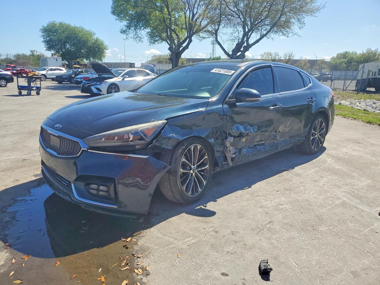 KNALC4J19H5087928 · 2017 KIA CADENZA