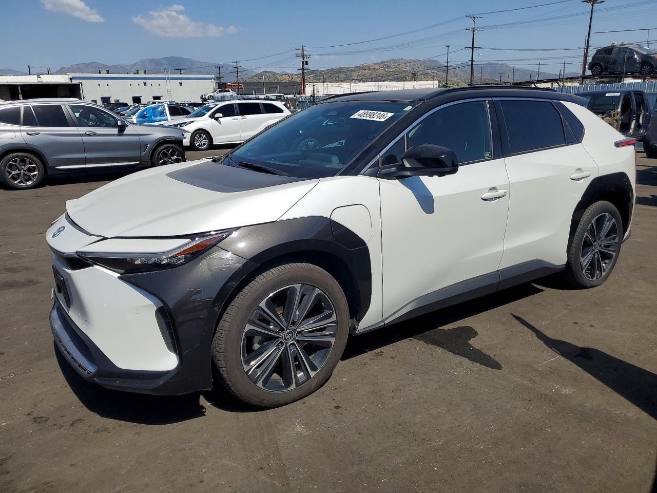 JTMAAAAA3PA016535 · 2023 TOYOTA BZ4X