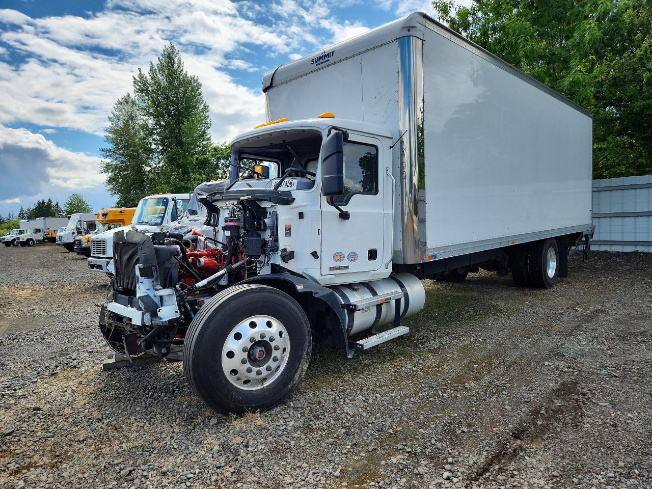 2025 MACK MD