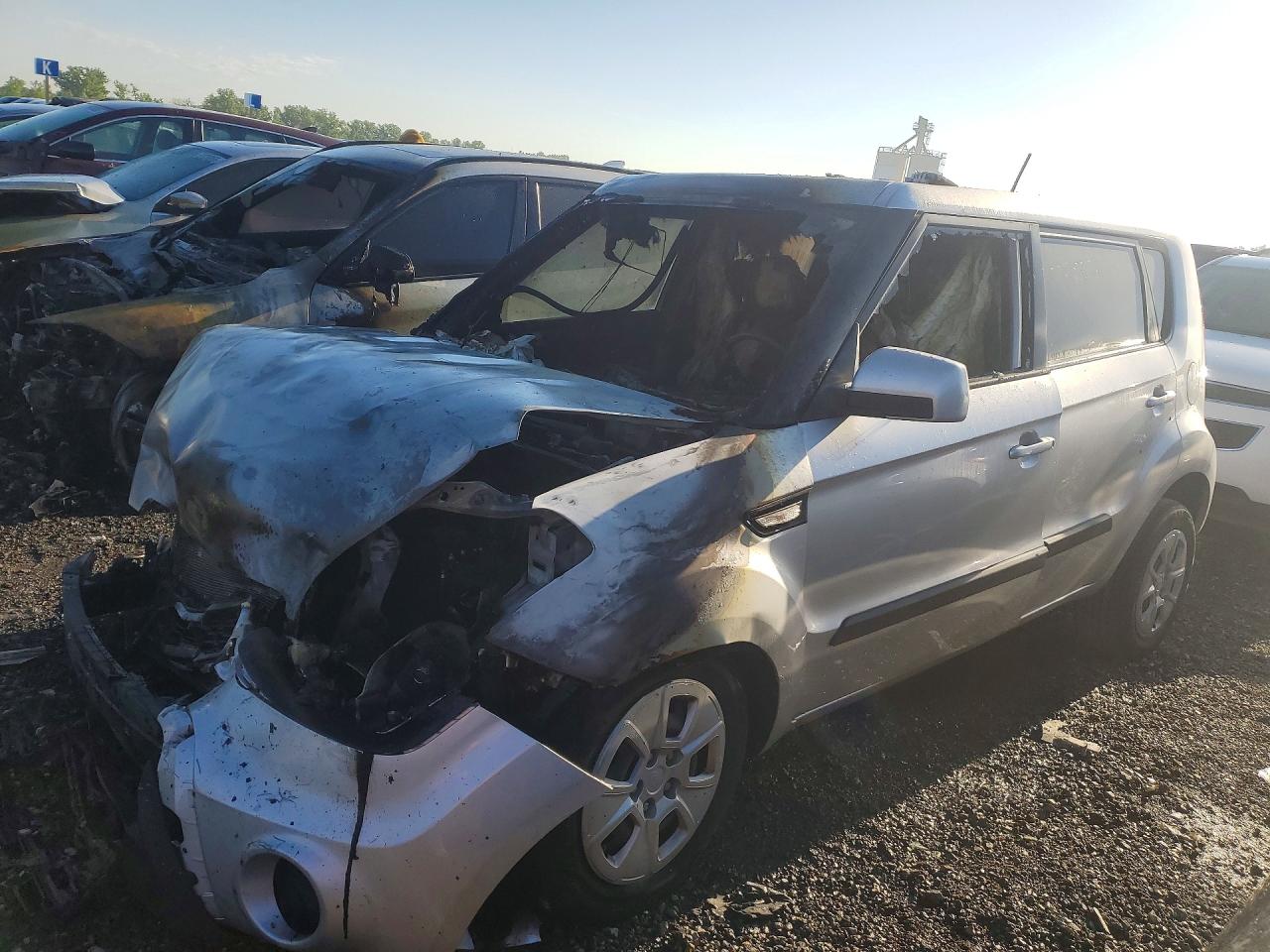 KNDJT2A57C7388194 · 2012 KIA SOUL