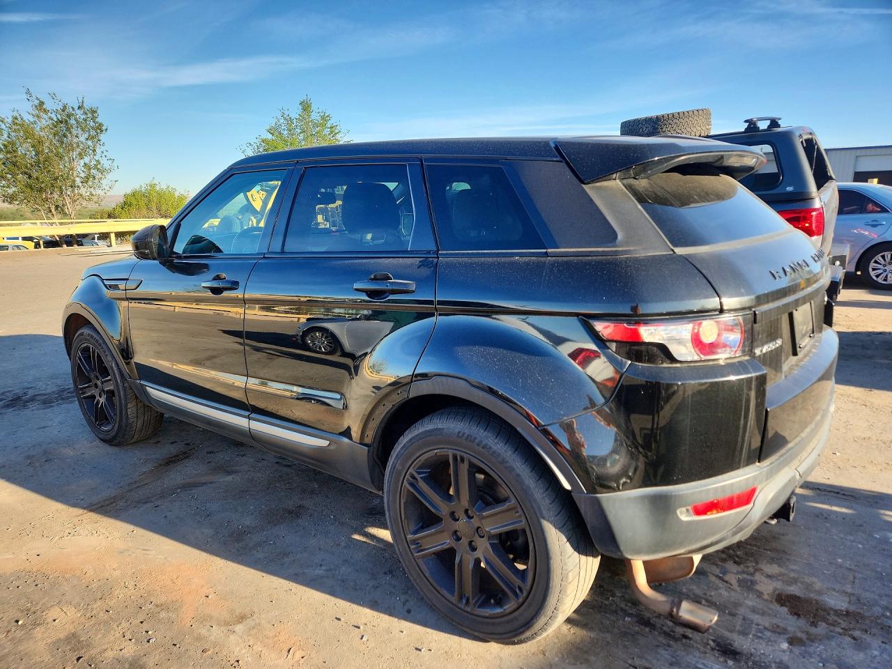 SALVP2BG1FH014158 · 2015 LAND ROVER RANGE ROVER EVOQUE · 2/12