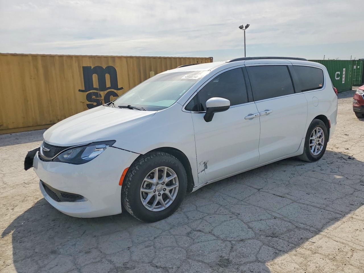 2C4RC1DG8MR506490 · 2021 CHRYSLER VOYAGER