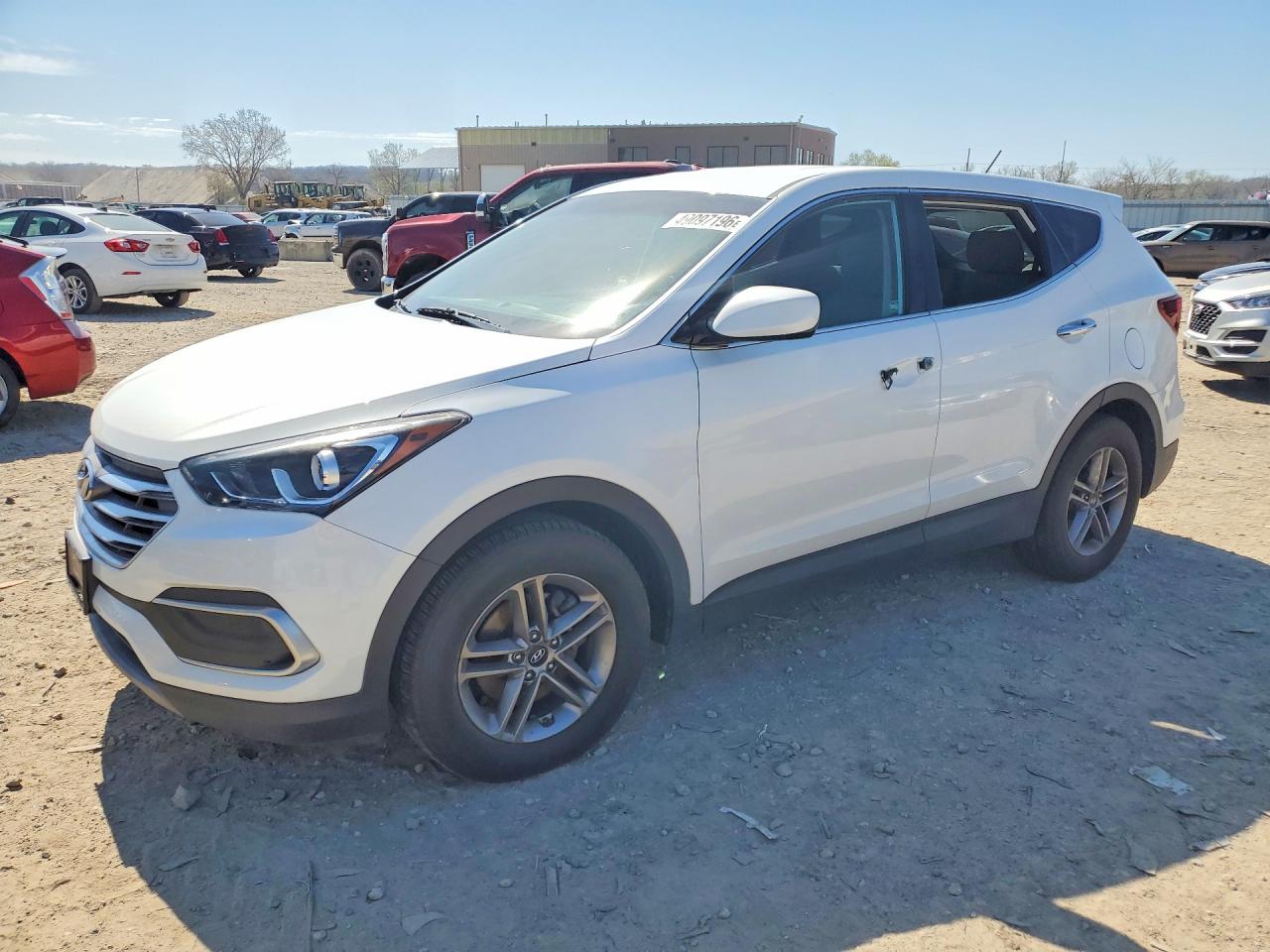 5XYZT3LB9JG560608 · 2018 HYUNDAI SANTA FE SPORT