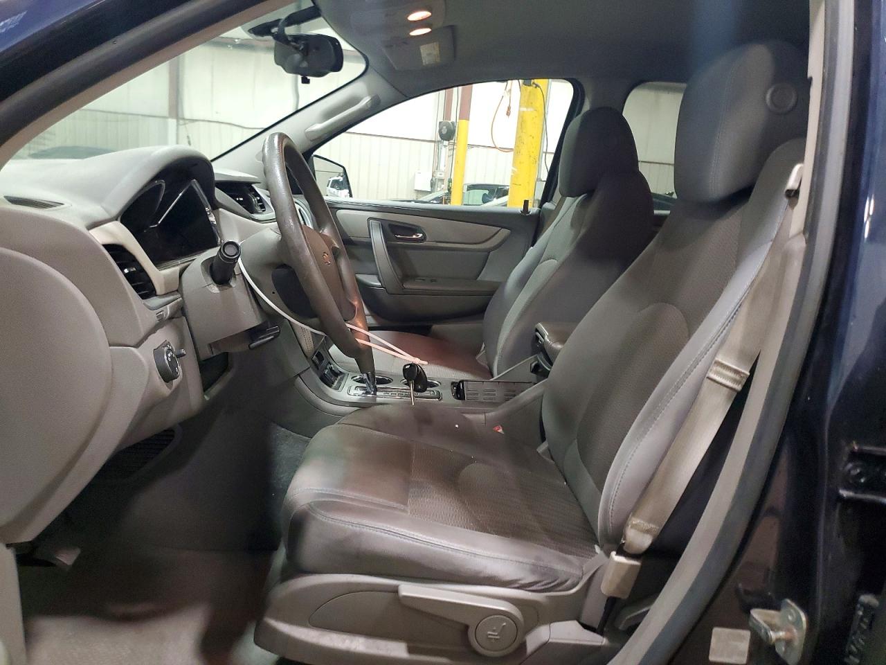 1GNKVFED5FJ239367 · 2015 CHEVROLET TRAVERSE · 7/13
