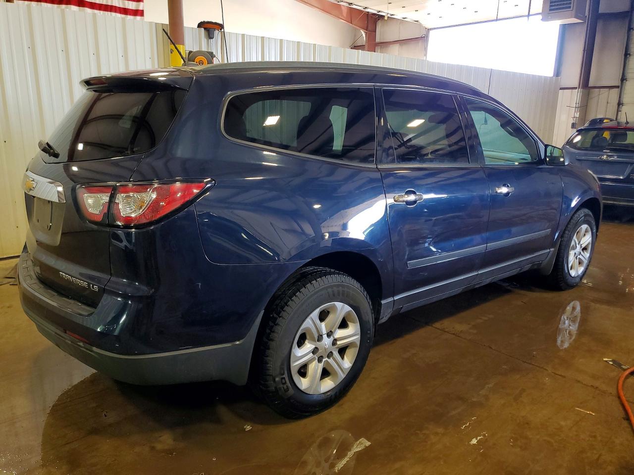 1GNKVFED5FJ239367 · 2015 CHEVROLET TRAVERSE · 3/13