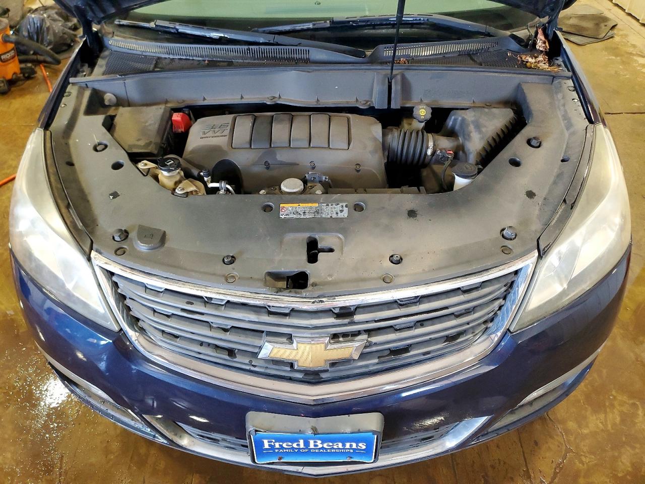 1GNKVFED5FJ239367 · 2015 CHEVROLET TRAVERSE · 12/13